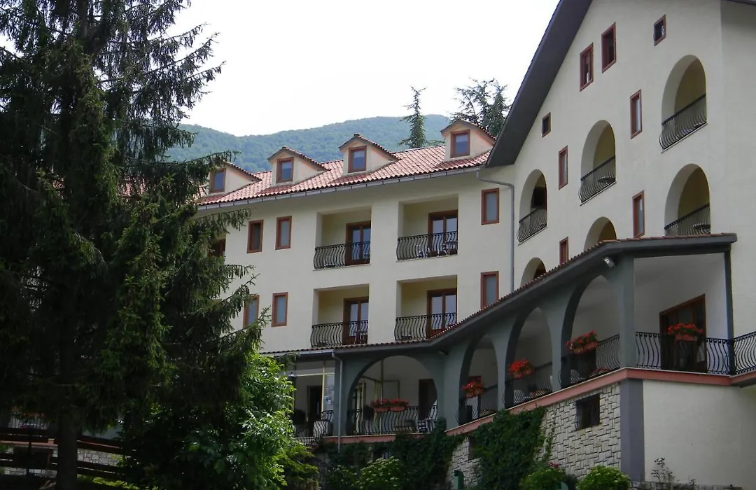 Hotel Valdirose-1